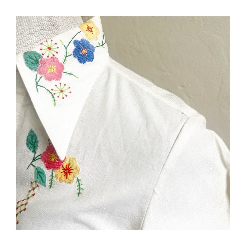 King James Women’s Embroidered Long Sleeve Button Down Shirt Long Sleeve Small - Picture 11 of 12